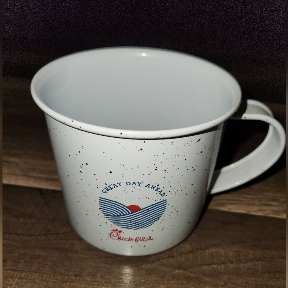 CHICK-FIL-A Oversize Camping Coffee Mug 16oz